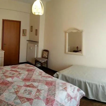 Casa Thea Codice Citra Zero Undici Zero Diciassette Lt 0633 * Λεβάντο