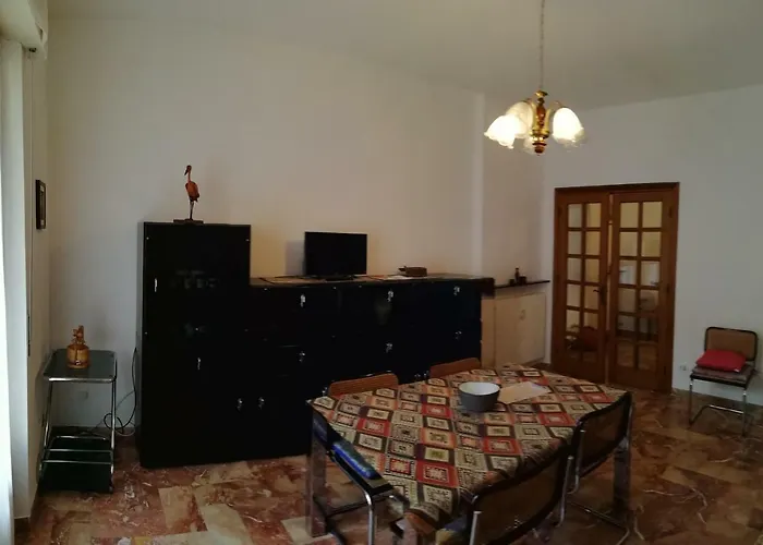 Lejlighed Casa Thea Codice Citra Zero Undici Zero Diciassette Lt 0633 *