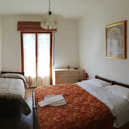 Casa Thea Codice Citra Zero Undici Zero Diciassette Lt 0633 Apartment *